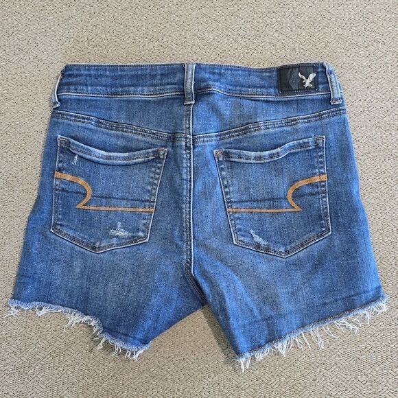 American Eagle Hi Rise Shortie Super Stretch Distressed Jean Shorts - Size 10 - Picture 2 of 12